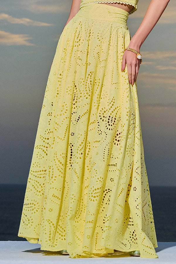 Classic Vintage Garment with a Flattering Fit