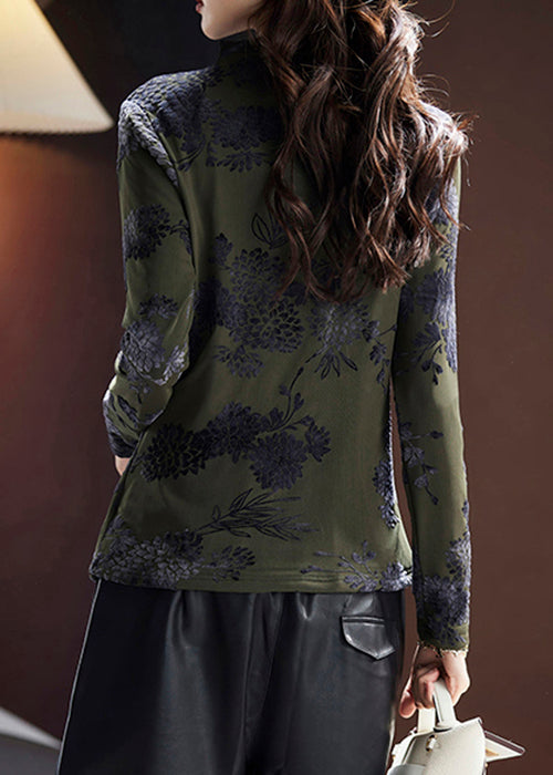 Gracefully Styled Top for Any Occasion