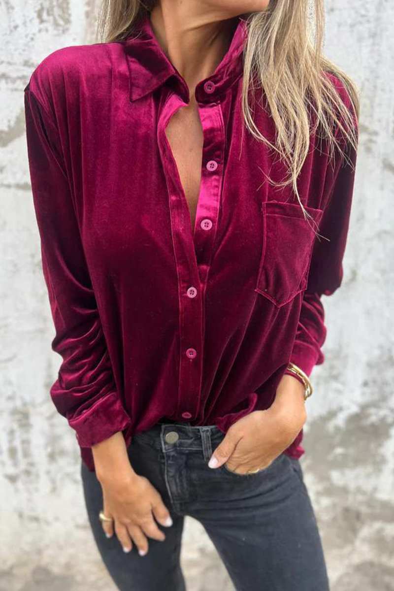 Beautifully Crafted Blouse in a Classic Style