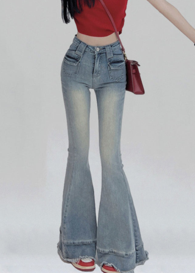 Effortlessly Elegant Pants with a Timeless Design