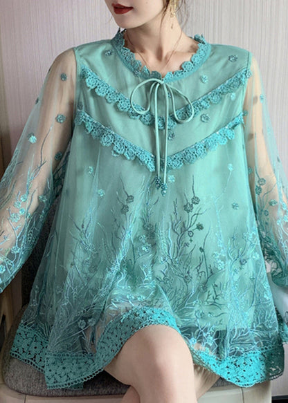 A Vintage Style Top with Delicate Timeless Details