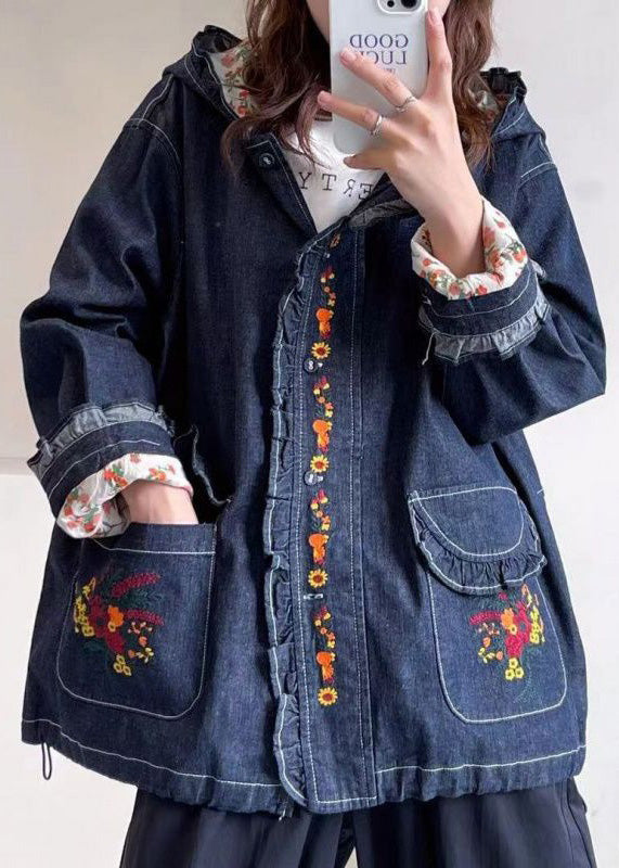 Beautifully Finished Coat in a Timeless Design