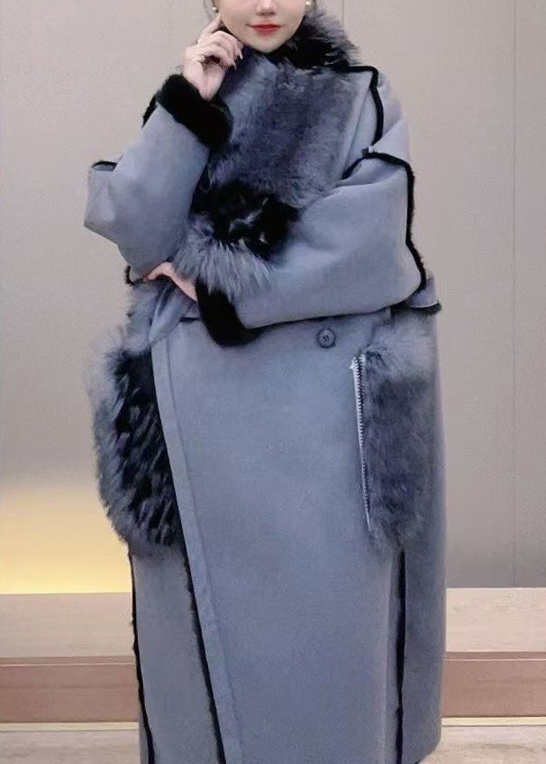 Elegantly Styled Coat for Everyday Wear