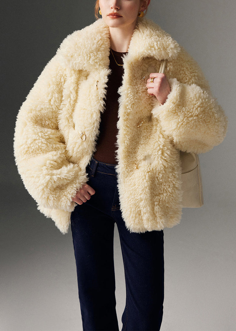 Polished Coat with an Effortless Classic Look