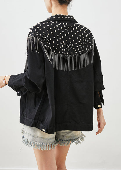 Well Tailored Jacket with a Graceful Silhouette