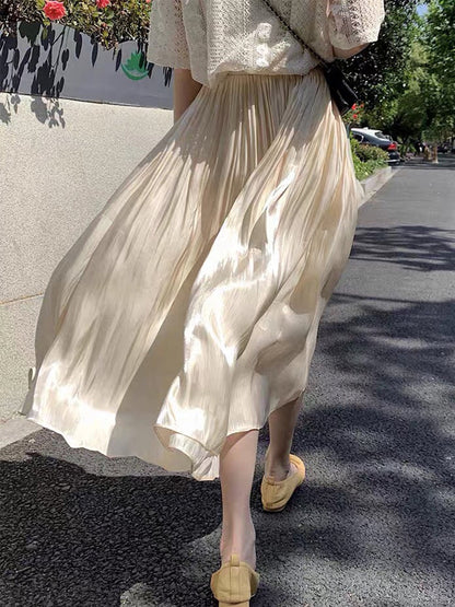 Classic Vintage Garment with a Flattering Fit