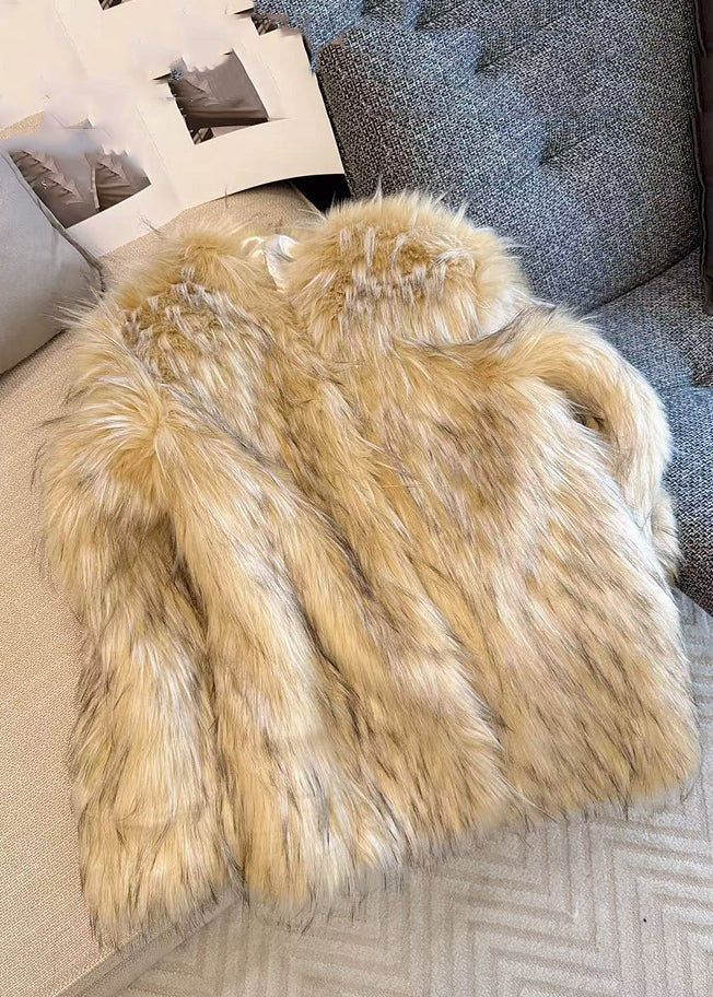 Beautifully Crafted Coat in a Classic Style