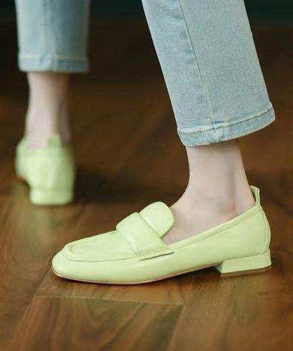 Graceful Orthopedic Flats for Modern Look