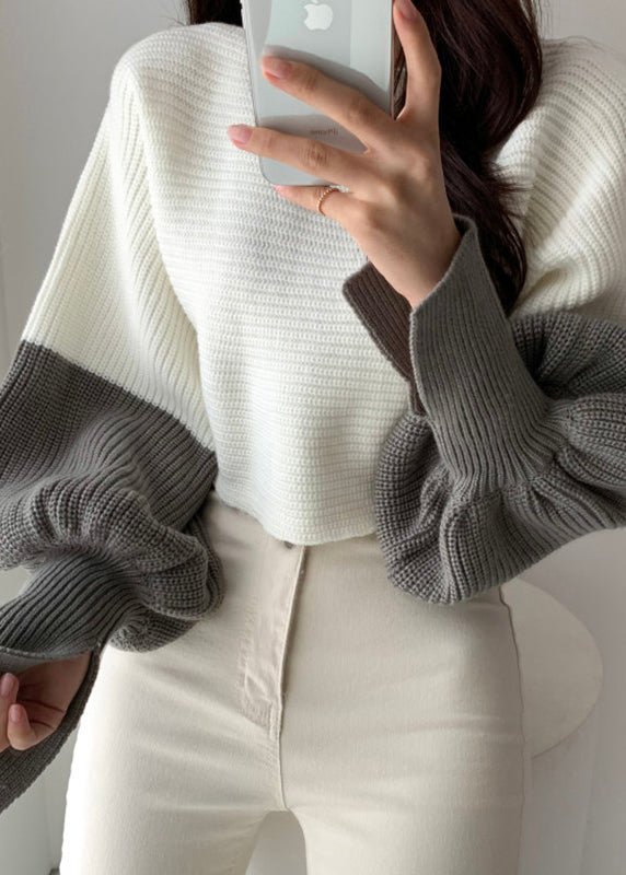 Classic Vintage Sweater with a Flattering Fit