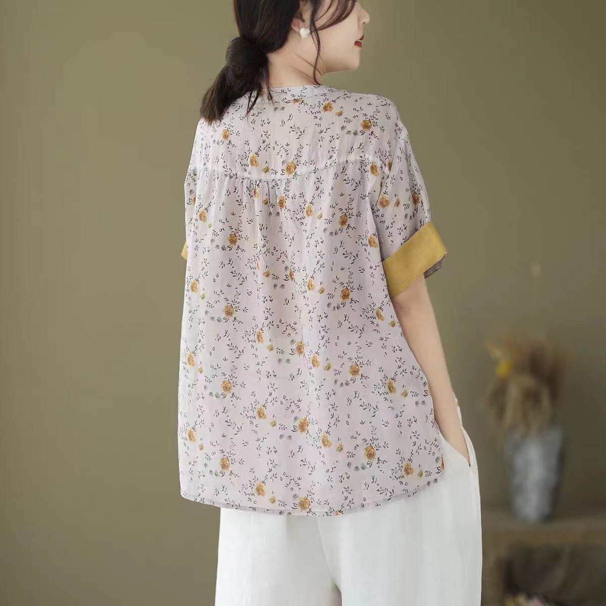 Beautifully Crafted Blouse in a Classic Style
