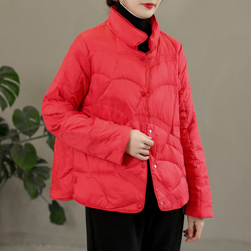 Well Tailored Coat with a Graceful Silhouette
