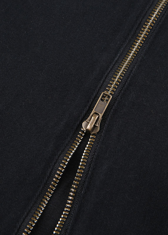 Sophisticated Garment with a Clean Classic Look