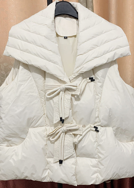Effortlessly Elegant Garment with a Timeless Design