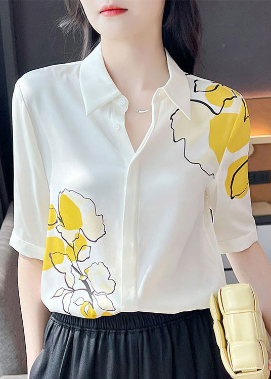 Classic Vintage Shirt with a Flattering Fit