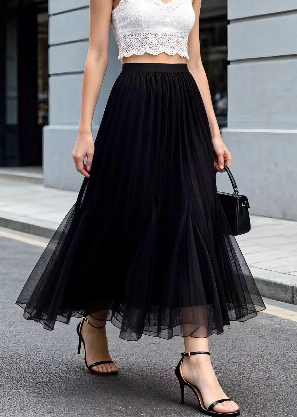 Well Tailored Garment with a Graceful Silhouette