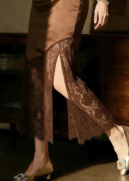 Sophisticated Garment with a Clean Classic Look