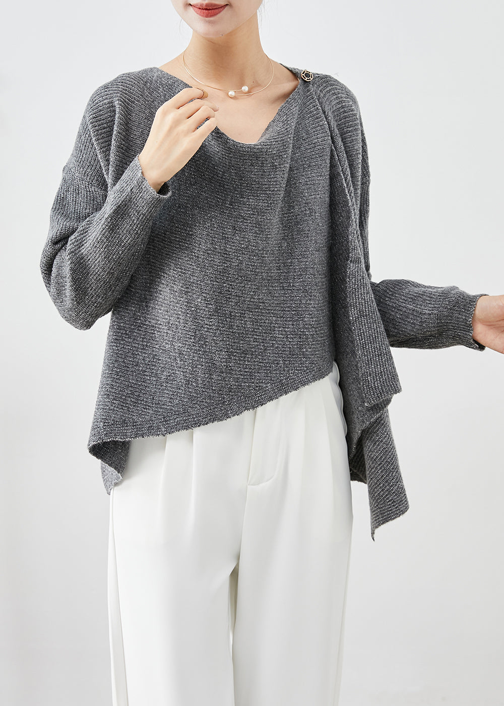 Classic Vintage Sweater with a Flattering Fit
