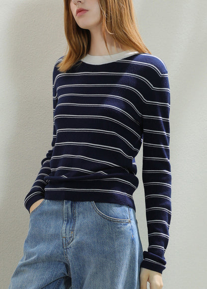 A Vintage Style Top with Delicate Timeless Details