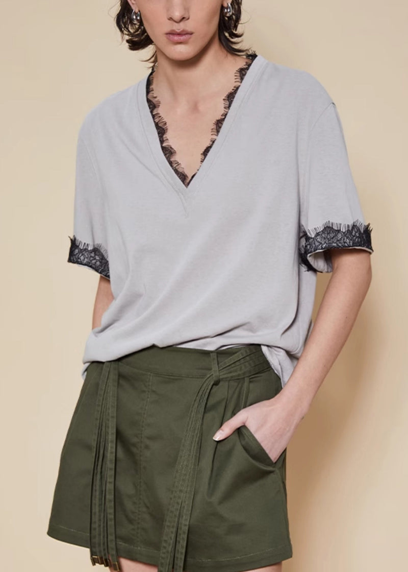 Beautifully Finished Shirt in a Timeless Design