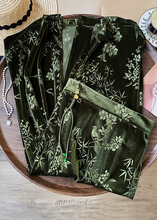 Gracefully Styled Garment for Any Occasion