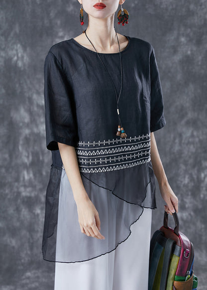 Effortlessly Elegant Top with a Timeless Design