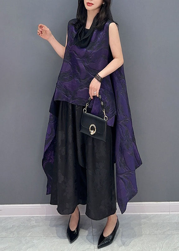 Well Tailored Top with a Graceful Silhouette