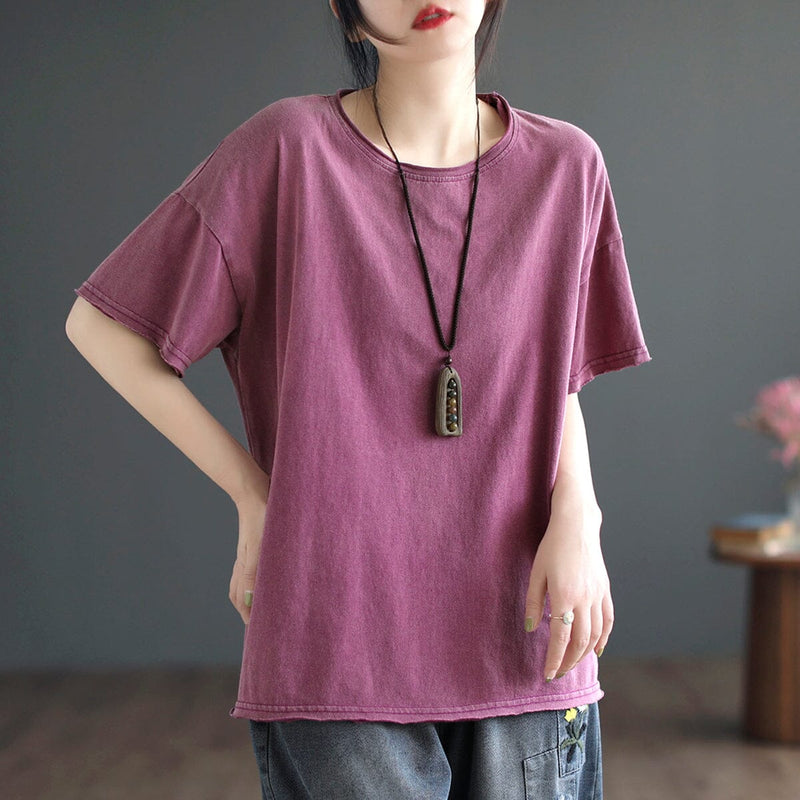 Classic Vintage T-Shirt with a Flattering Fit