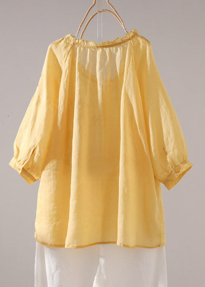 Classic Vintage Shirt with a Flattering Fit