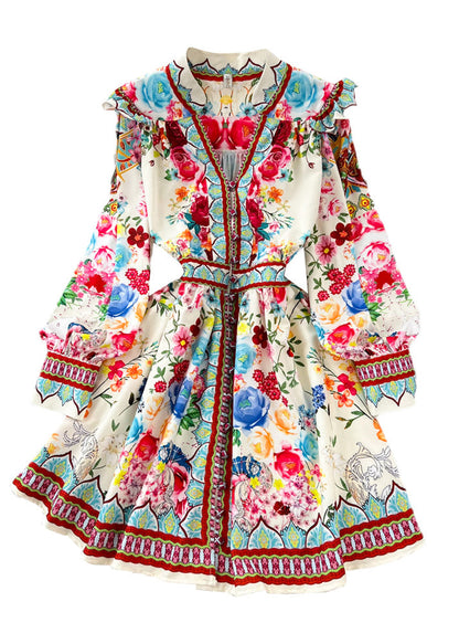 Beautifully Finished Dress in a Timeless Design