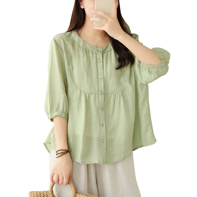 Beautifully Crafted Blouse in a Classic Style