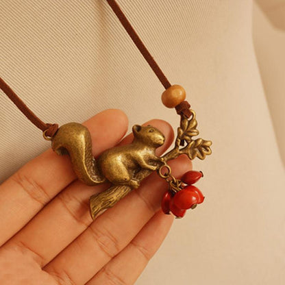 Romantic Chain for Special Moments
