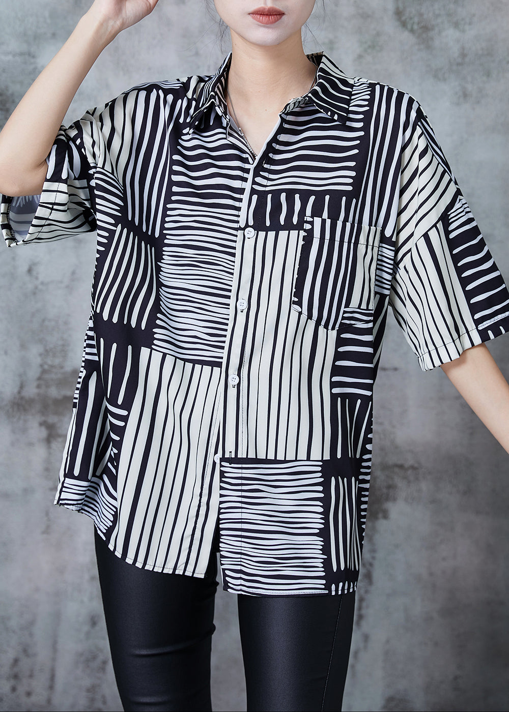 Effortlessly Elegant Blouse with a Timeless Design