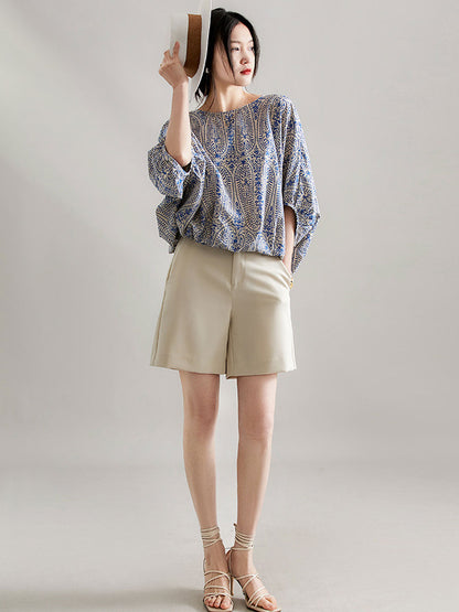 Elegantly Styled Blouse for Everyday Wear