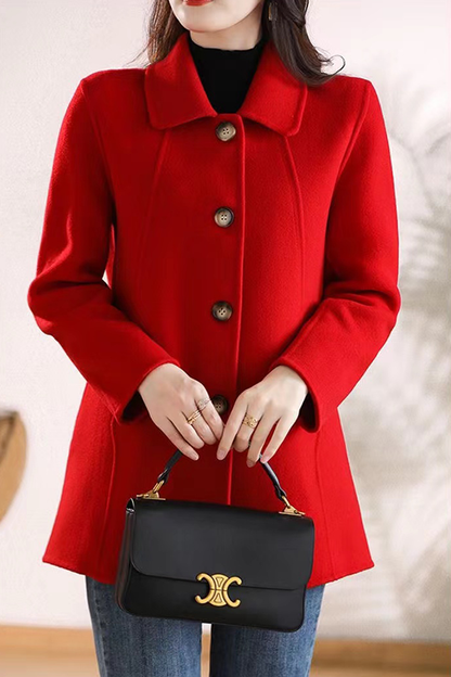 Gracefully Styled Coat for Any Occasion