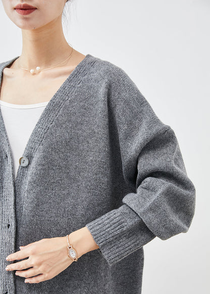 Gracefully Styled Cardigan for Any Occasion