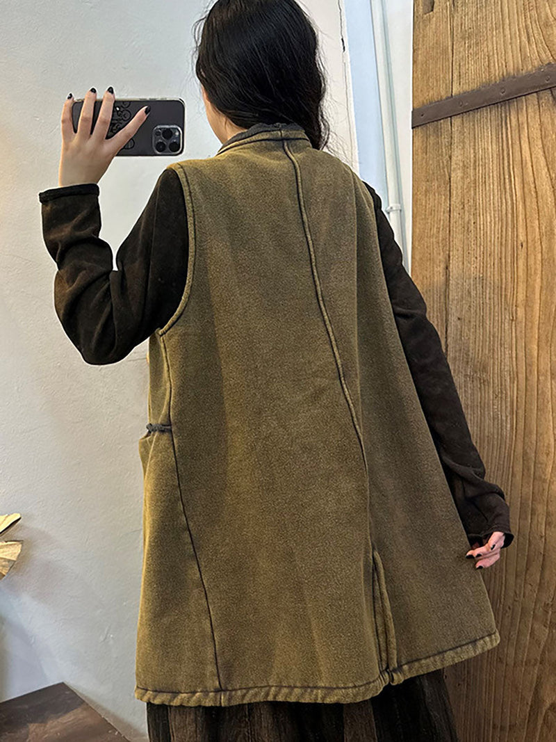 Beautifully Finished Coat in a Timeless Design