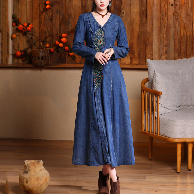 Beautifully Crafted Dress in a Classic Style