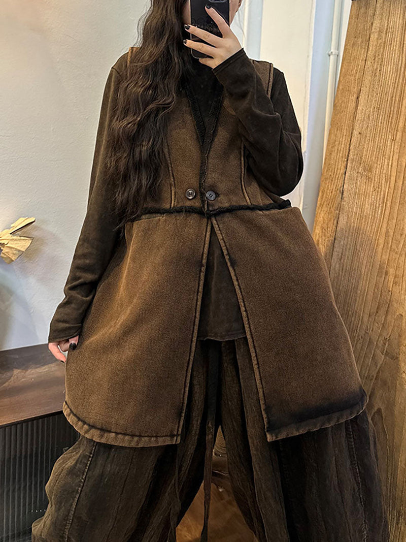 Beautifully Finished Coat in a Timeless Design