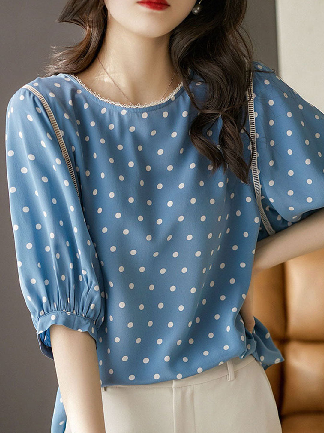 Classic Vintage & Enduringly Stylish Top