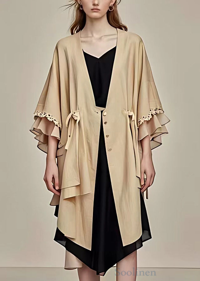 Beautifully Finished Coat in a Timeless Design