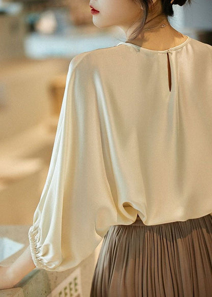 Beautifully Finished Blouse in a Timeless Design