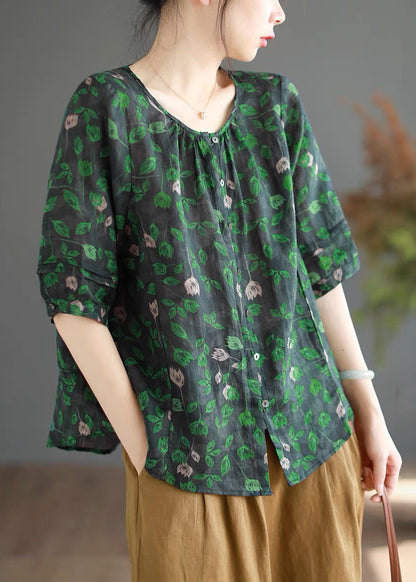 Classic Vintage Shirt with a Flattering Fit