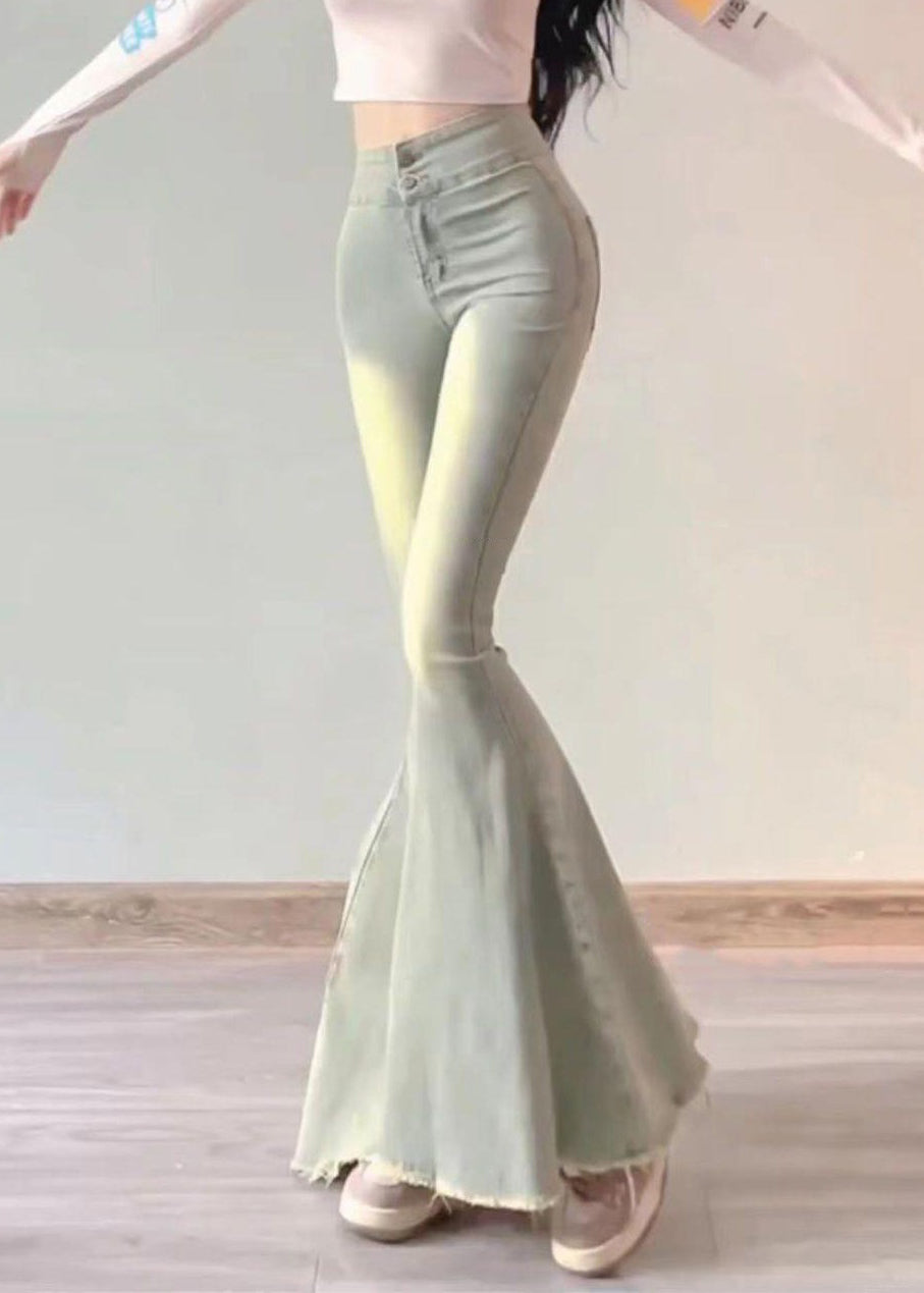Classic Vintage Trousers with a Flattering Fit
