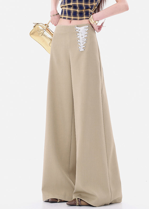 Elegantly Styled Pants for Everyday Wear