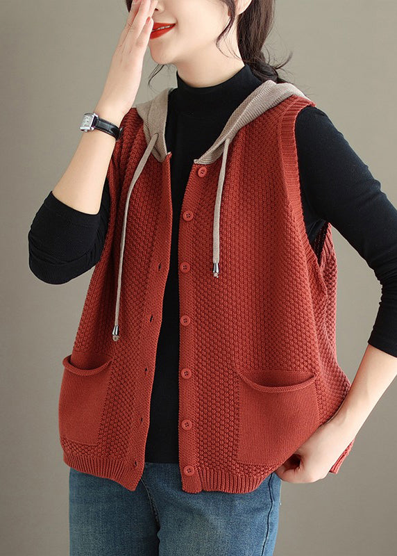 Beautifully Finished Coat in a Timeless Design