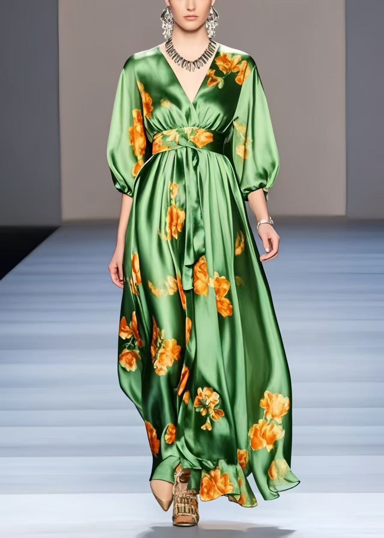 Polished Dress with an Effortless Classic Look