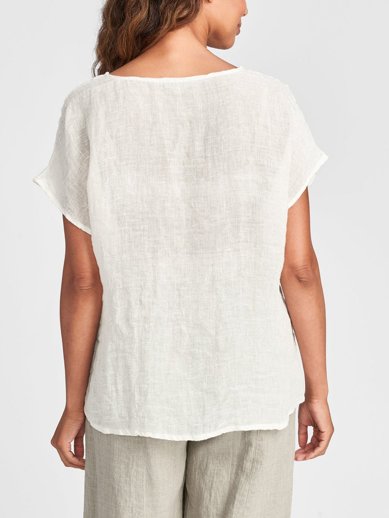 Beautifully Crafted T-Shirt in a Classic Style