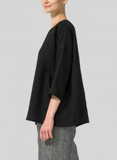Gracefully Styled Top for Any Occasion