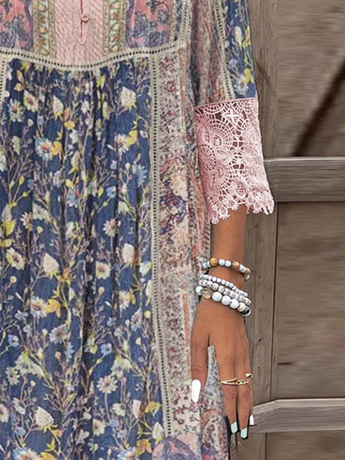 Classic Vintage & Enduringly Stylish Dress