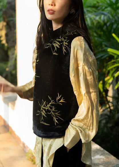 Beautifully Crafted Coat in a Classic Style